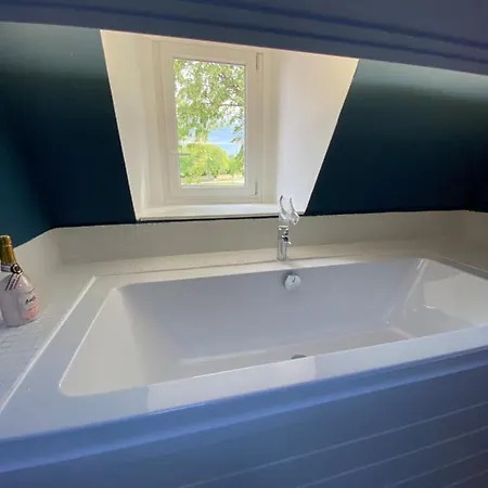 La Maison De La Ferme- Piscine Privee Et Jardin Villa *