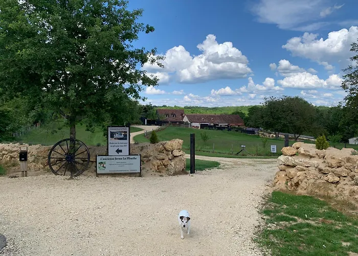 빌라 Charme Rustique- Piscine Privee Et Jardin Queyssac